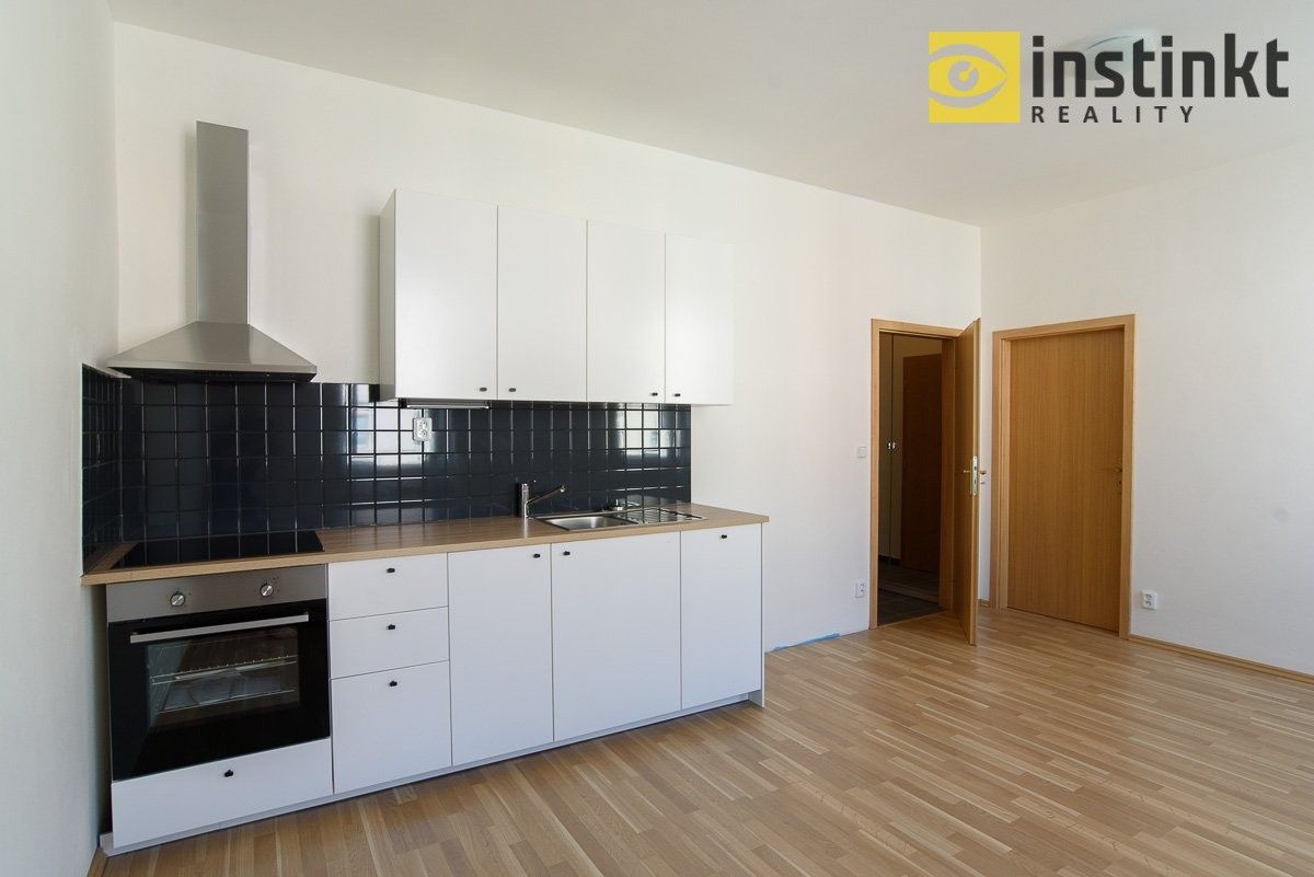 2+kk, Guldenerova, Plzeň, 43 m²