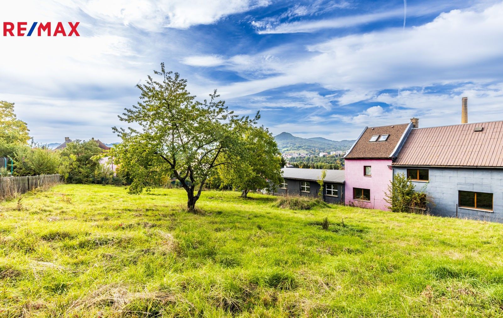 Zahrady, Děčín, 1 316 m²