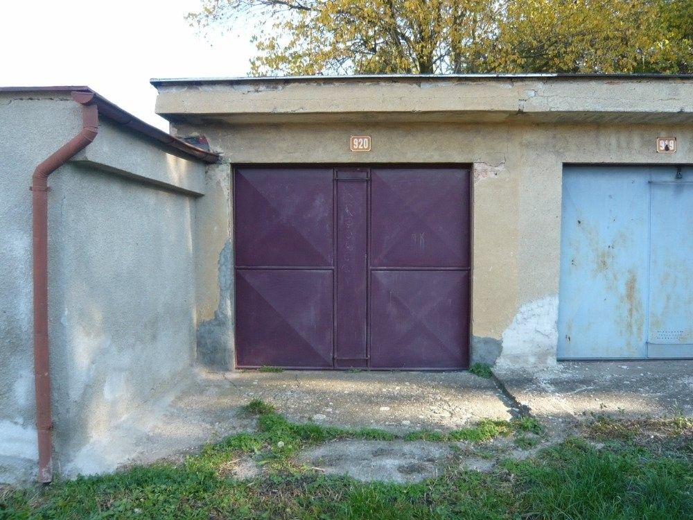 Prodej garáž - Kročehlavy, Kladno, 21 m²