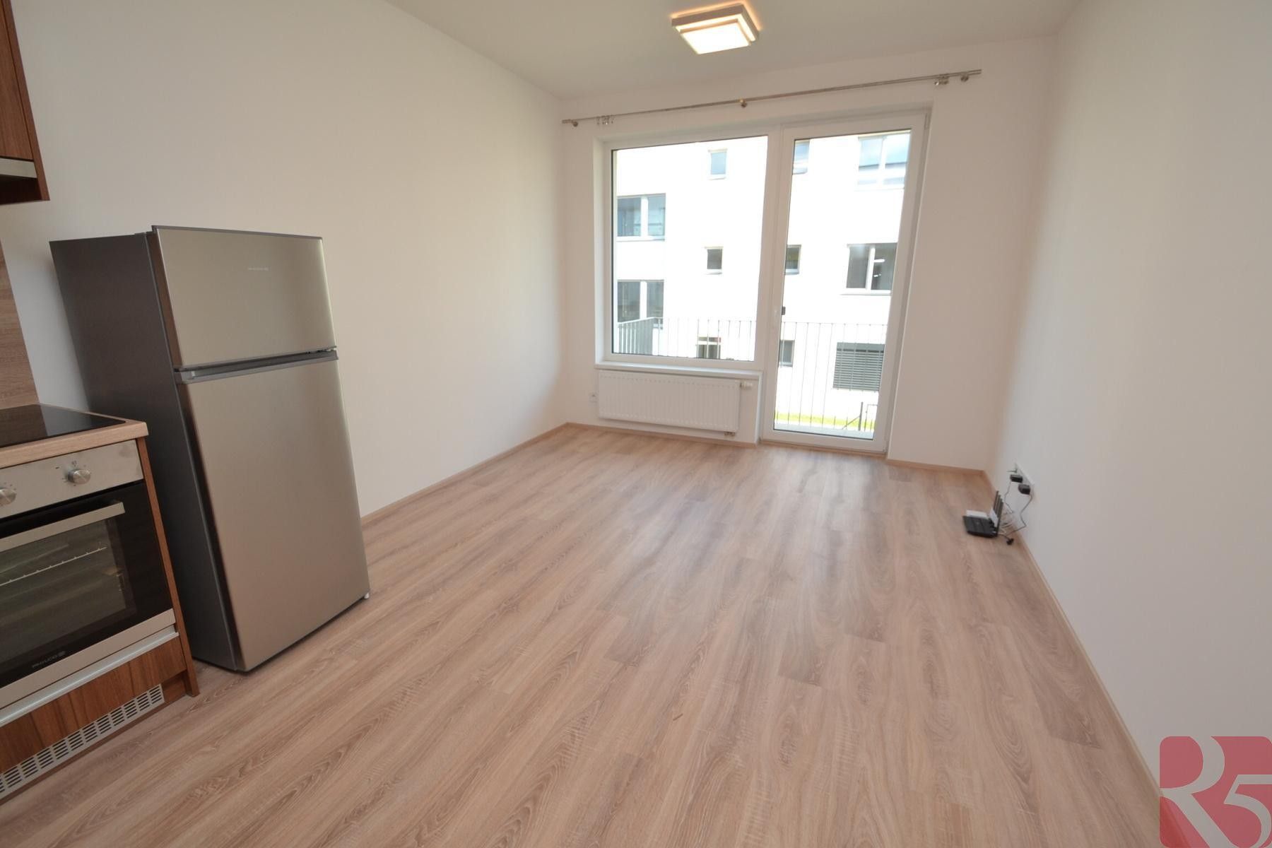 Pronájem byt 2+kk - K Sukovu, Praha, 48 m²