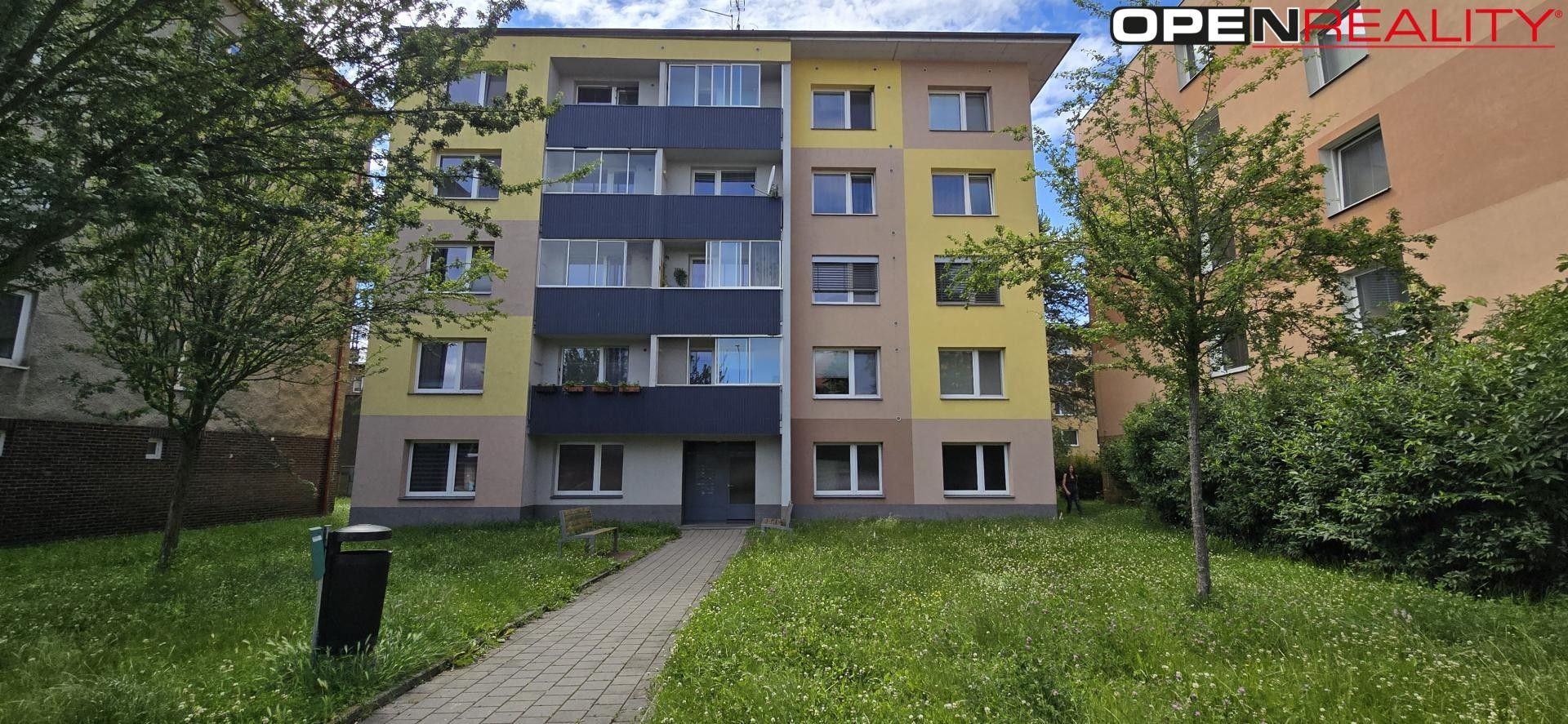 Prodej byt 1+kk - Višňovce, Hulín, 33 m²