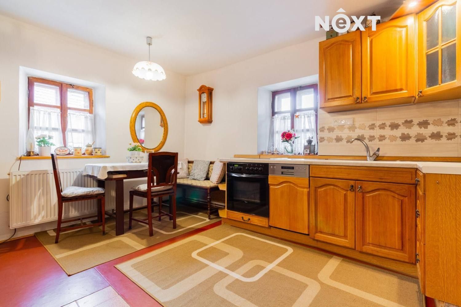 Prodej rodinný dům - Netolice, 280 m²