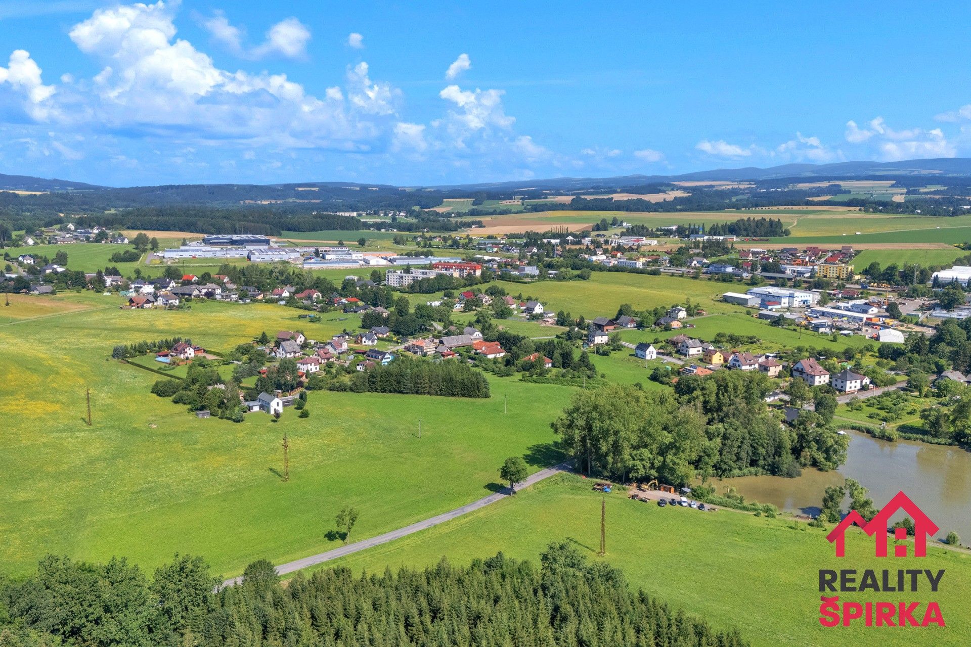 Prodej pozemek pro bydlení - Dlouhoňovice, 15 339 m²