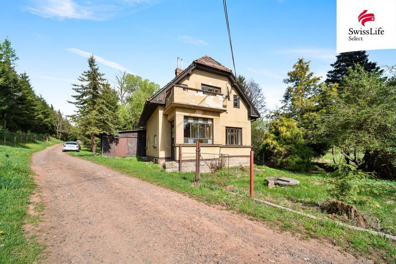 Rodinné domy, Bělá u Pecky, Pecka, 150 m²