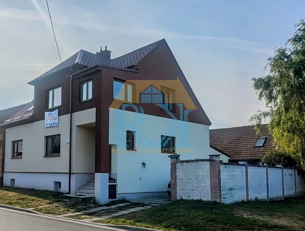 Prodej dům - Veselská, Bzenec, 260 m²