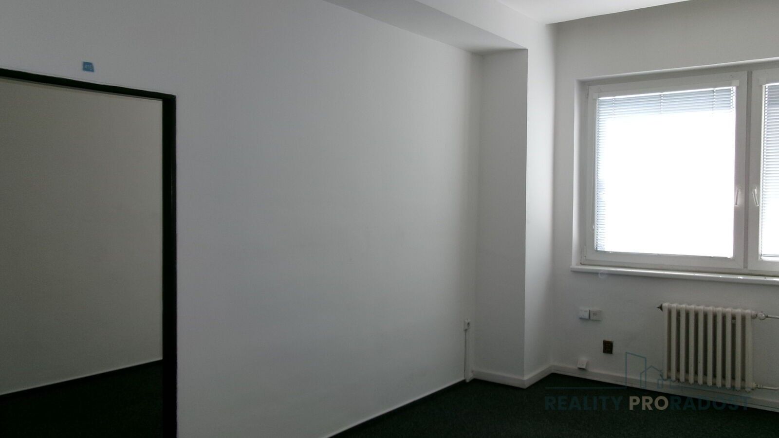 Pronájem kancelář - Brněnské Ivanovice, Brno, 31 m²