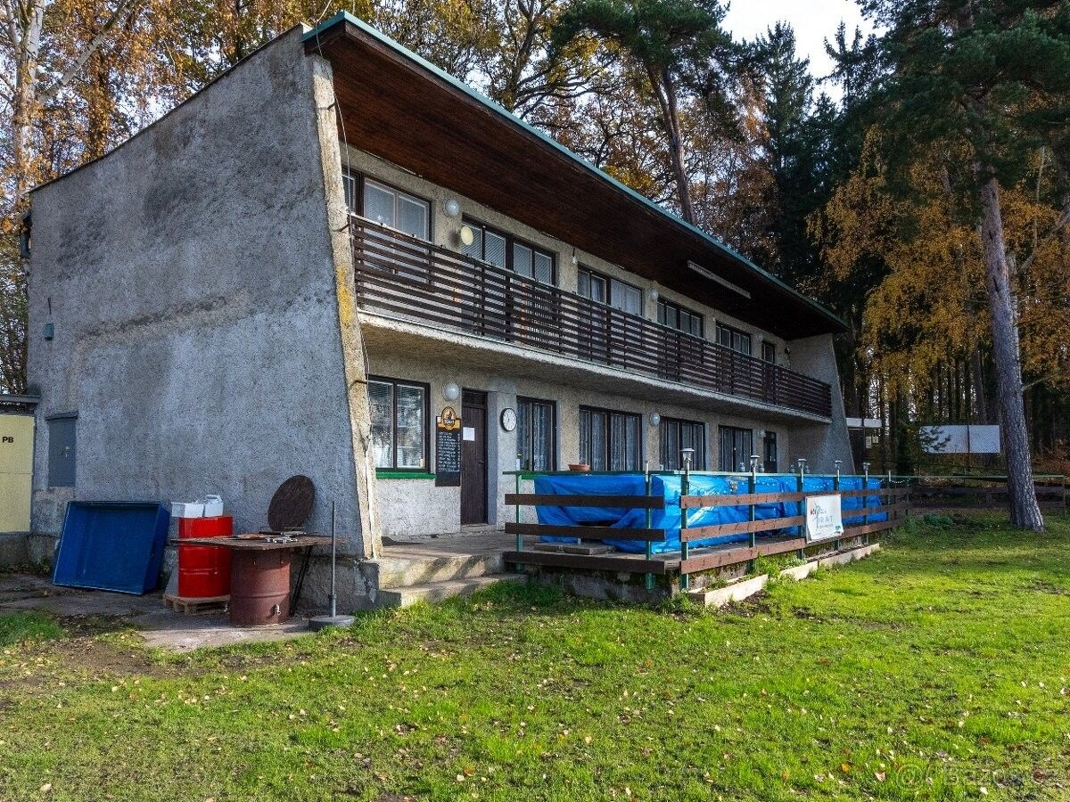 Restaurace, Hluboká nad Vltavou, 373 41