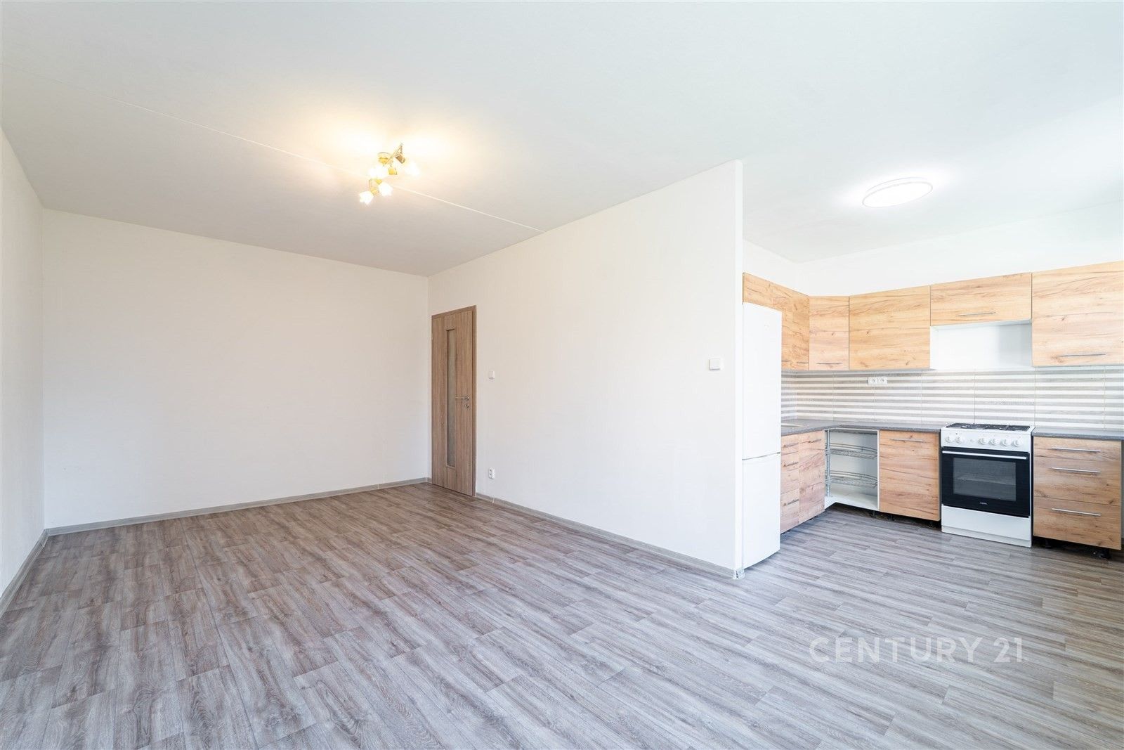 2+kk, Anglická, Kladno, 49 m²