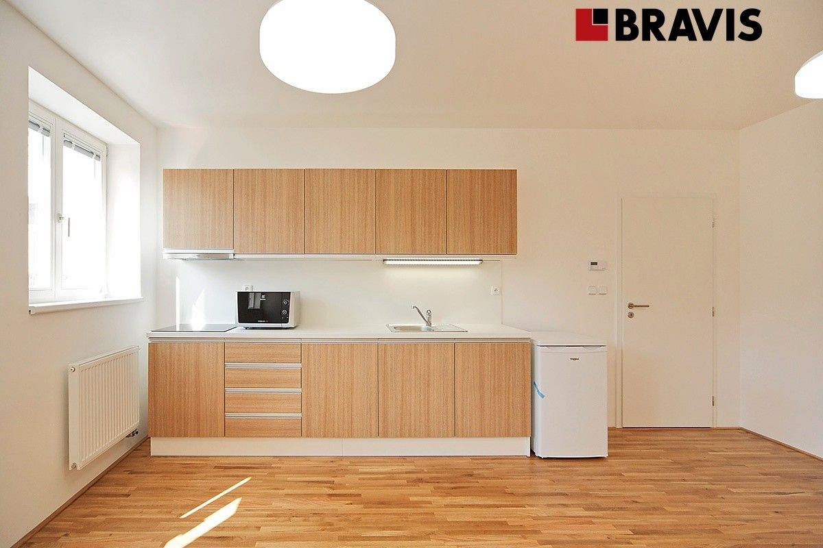 Pronájem byt 1+kk - Zelný trh, Brno, 36 m²