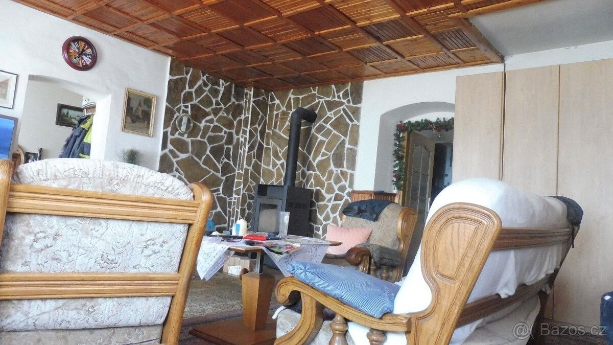 Chaty, Hora Svatého Šebestiána, 431 82