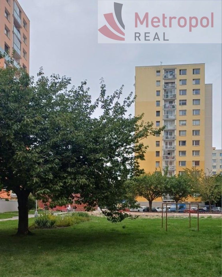 3+1, Bartoňova, Pardubice, 74 m²