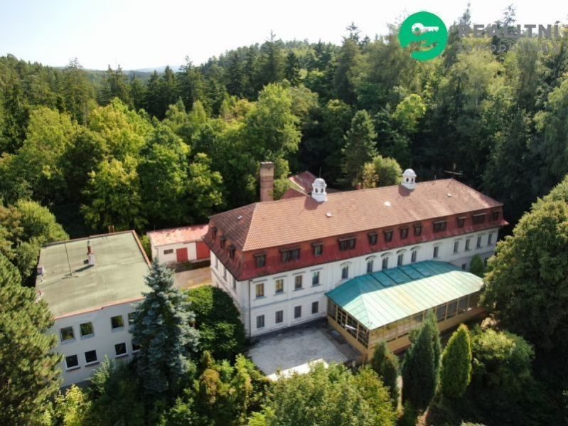 Rodinné domy, Rezek, Nové Město nad Metují, 1 720 m²