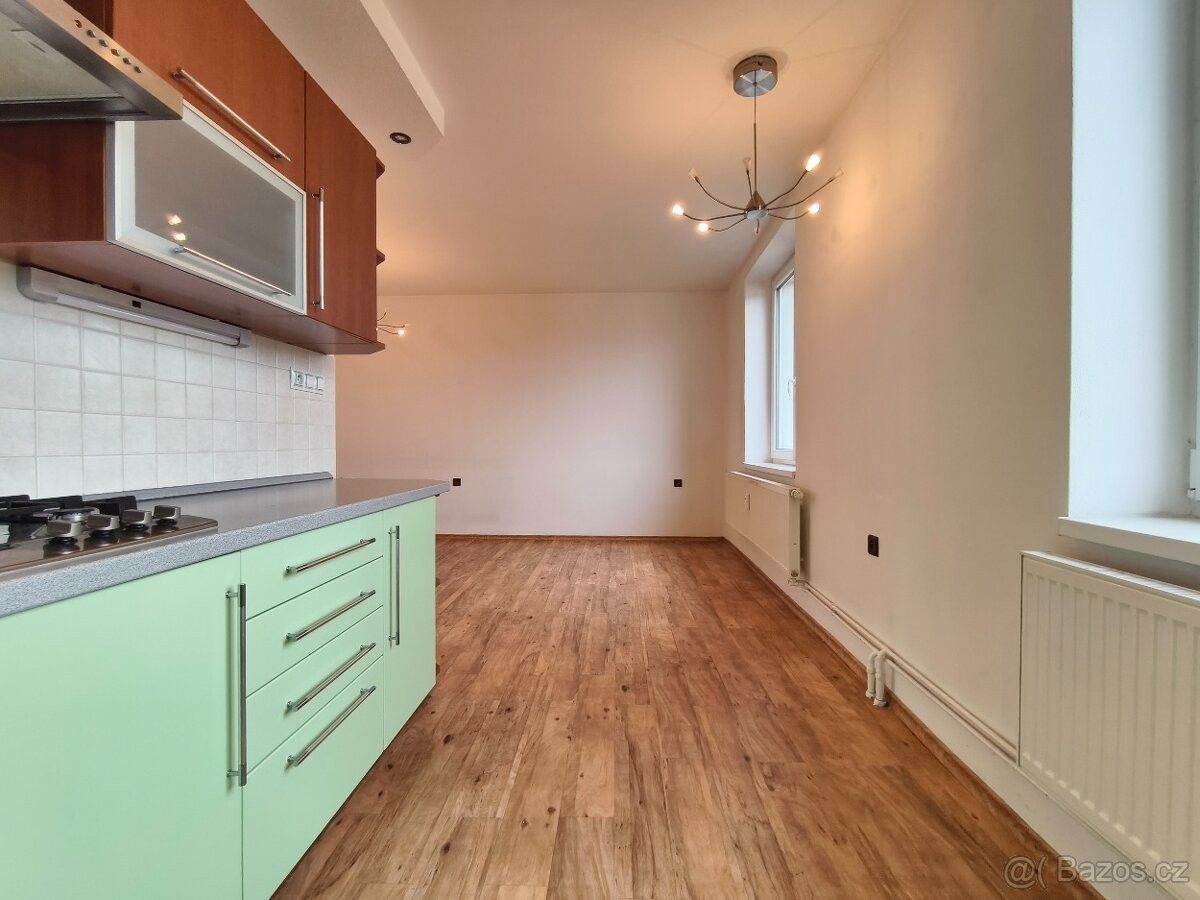 Byty, Chrudim, 537 01