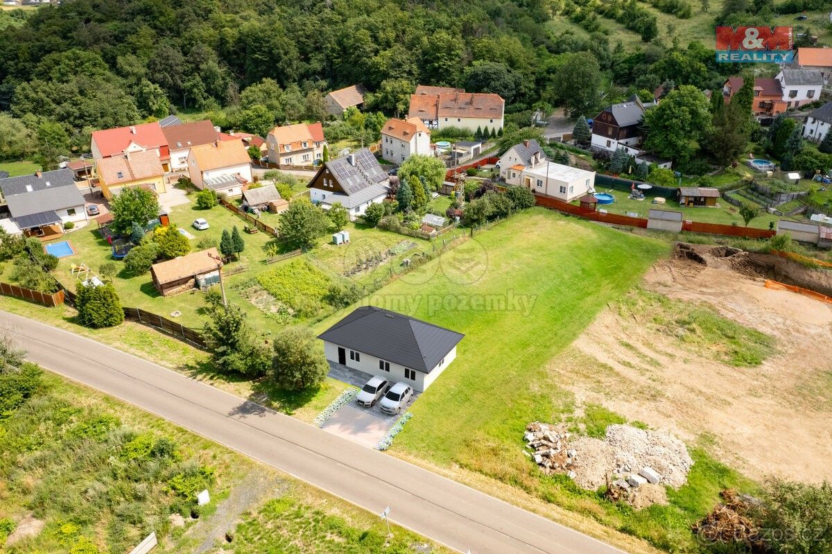 Prodej pozemek pro bydlení - Teplice, 415 01, 1 596 m²