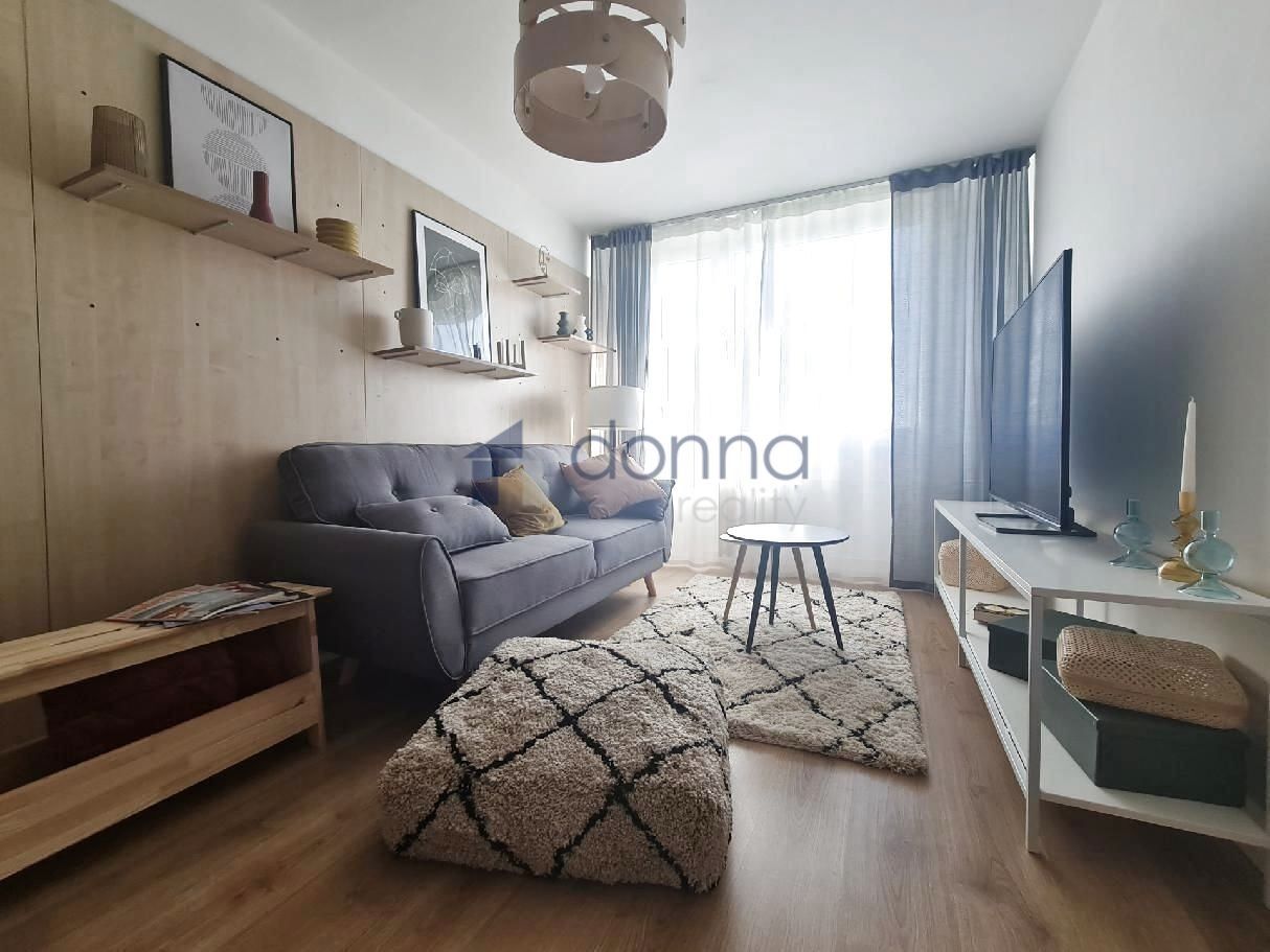 1+kk, Čenětická, Praha, 22 m²