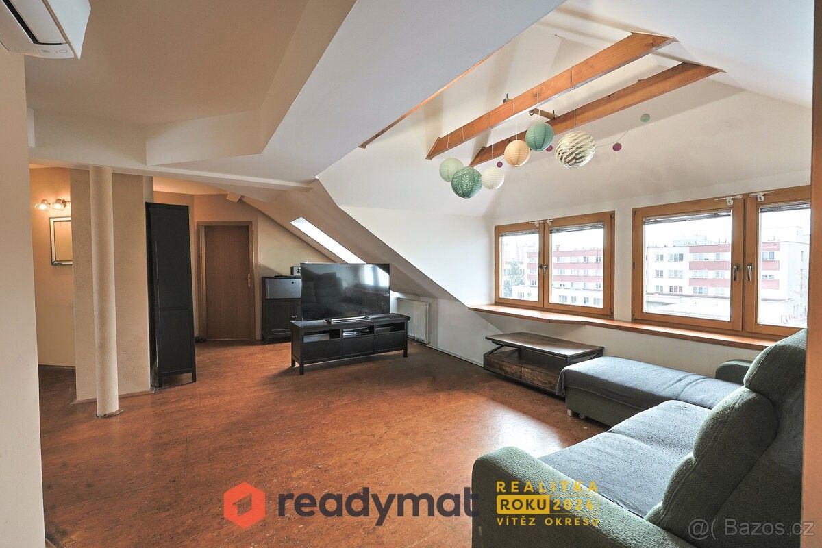 Byty, Hodonín, 695 01