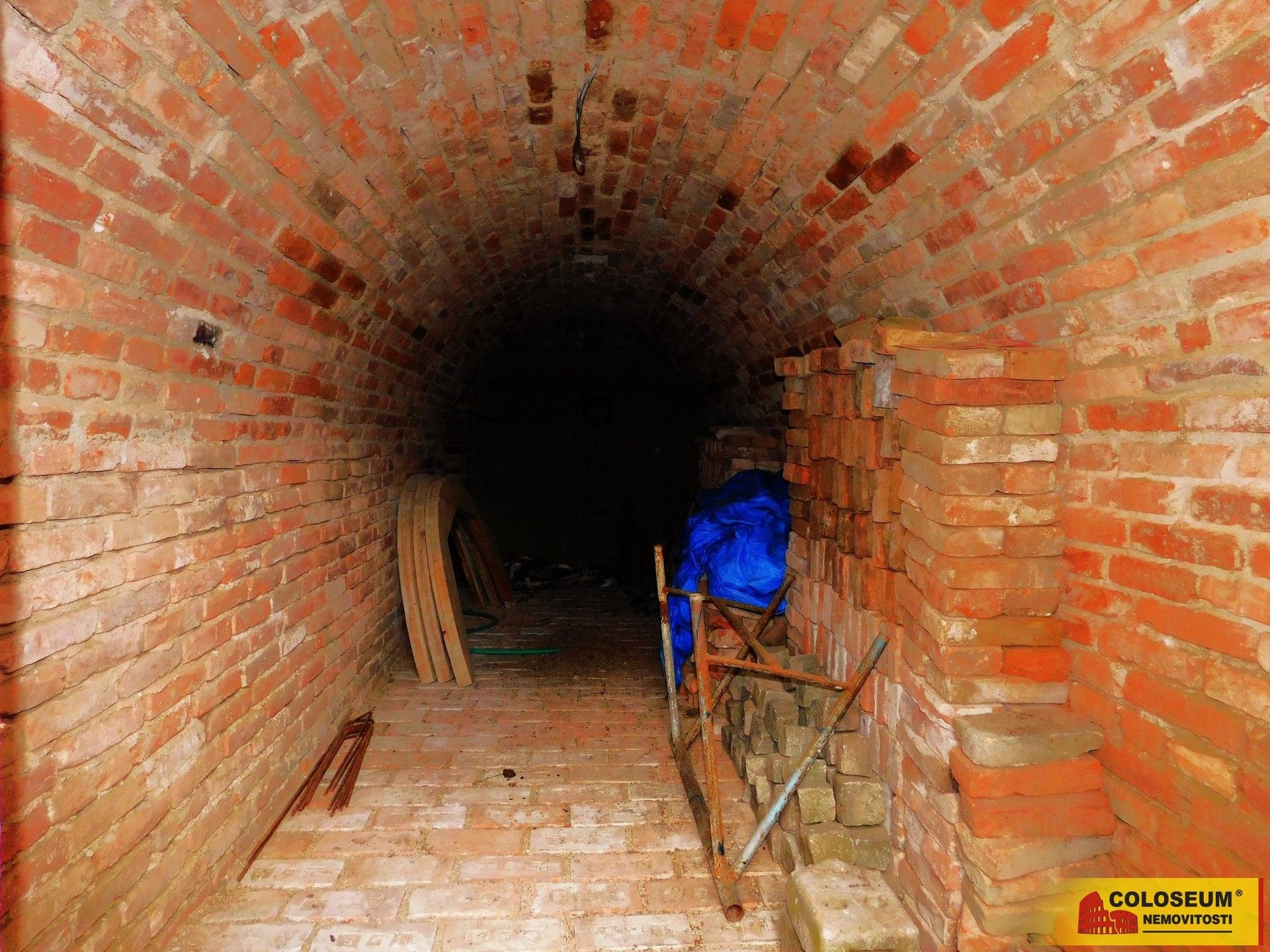 Prodej ostatní - Chvalovice, 24 m²