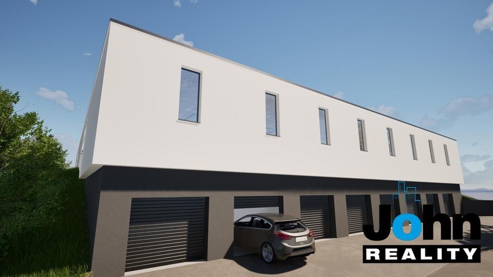 Garáže, Tyršova, Most, 35 m²