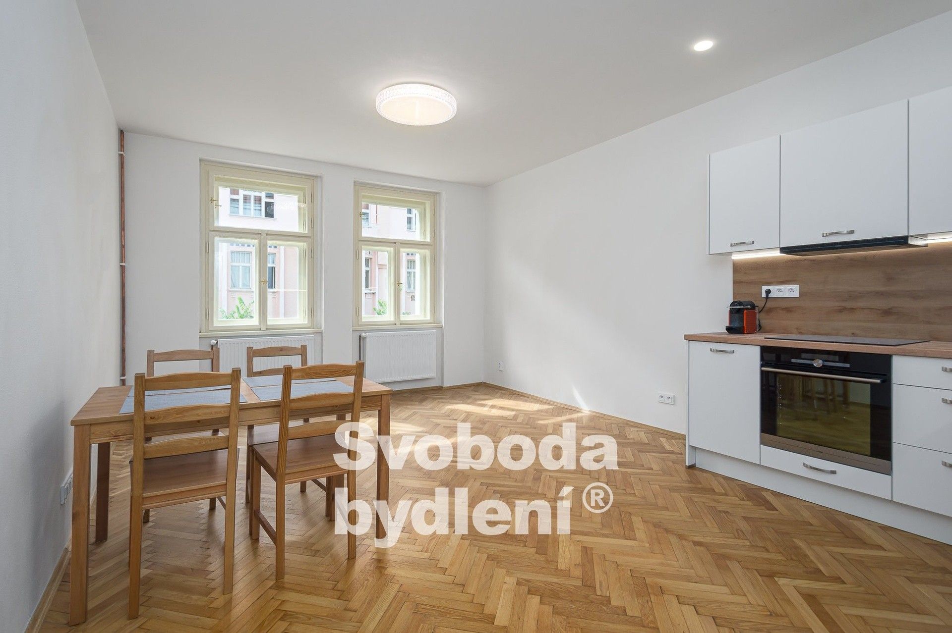 3+kk, Lužická, Praha, 75 m²