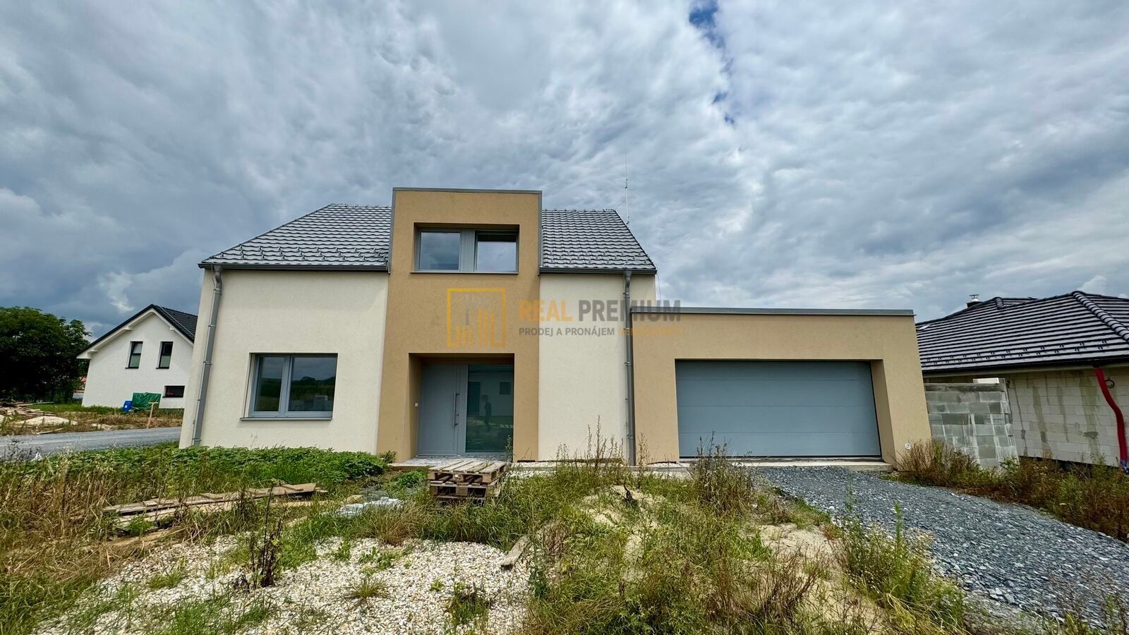 Pronájem rodinný dům - Polešovice, 157 m²