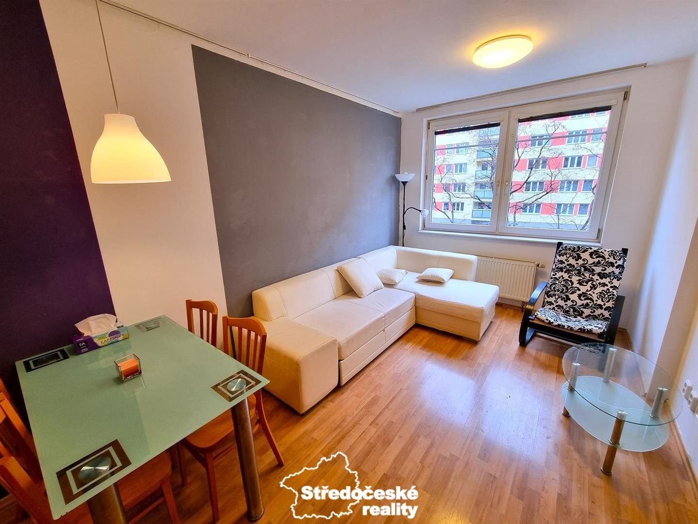 2+kk, Hnězdenská, Praha, 37 m²