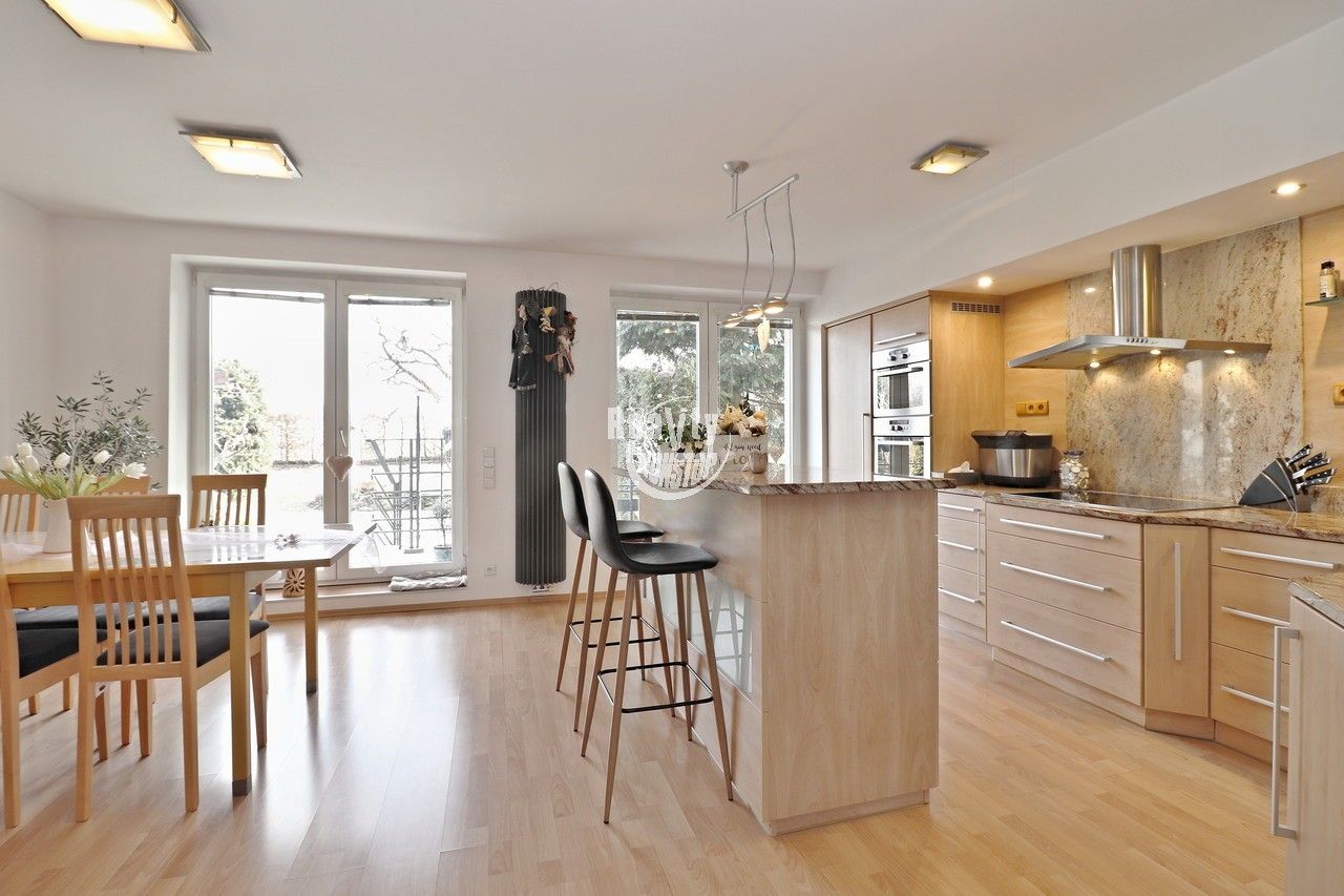 Rodinné domy, Žďár nad Sázavou 5, Žďár nad Sázavou, 300 m²