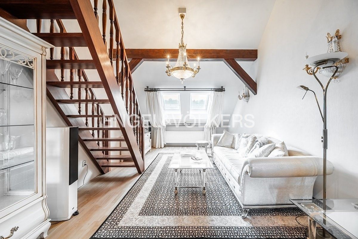 4+kk, Sokolovská, Praha, 112 m²