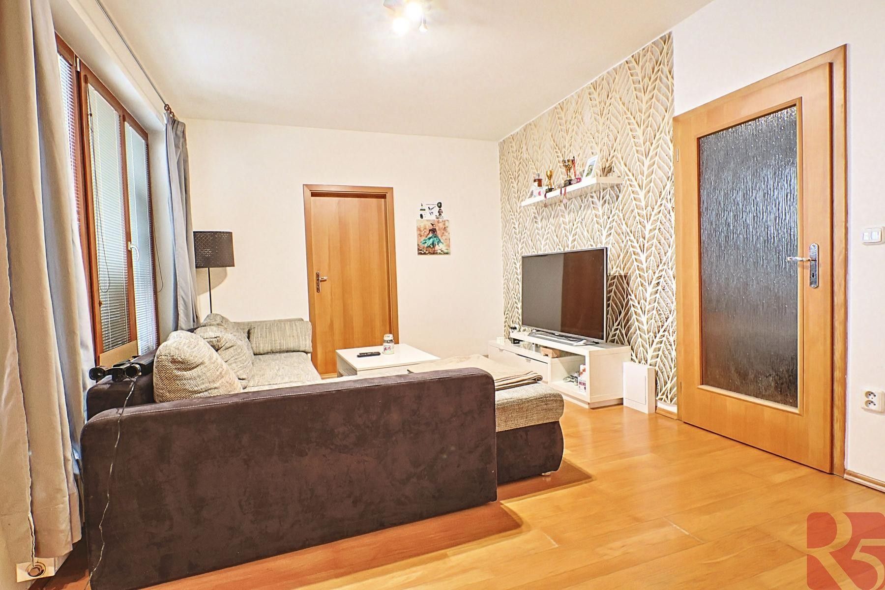 3+kk, Názovská, Praha, 63 m²