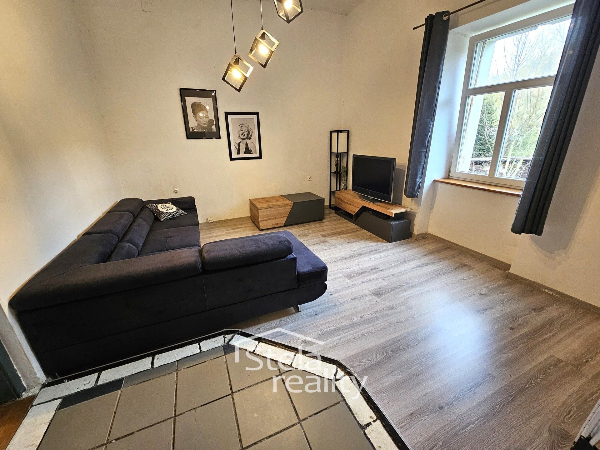 2+1, Komora, Holčovice, 61 m²