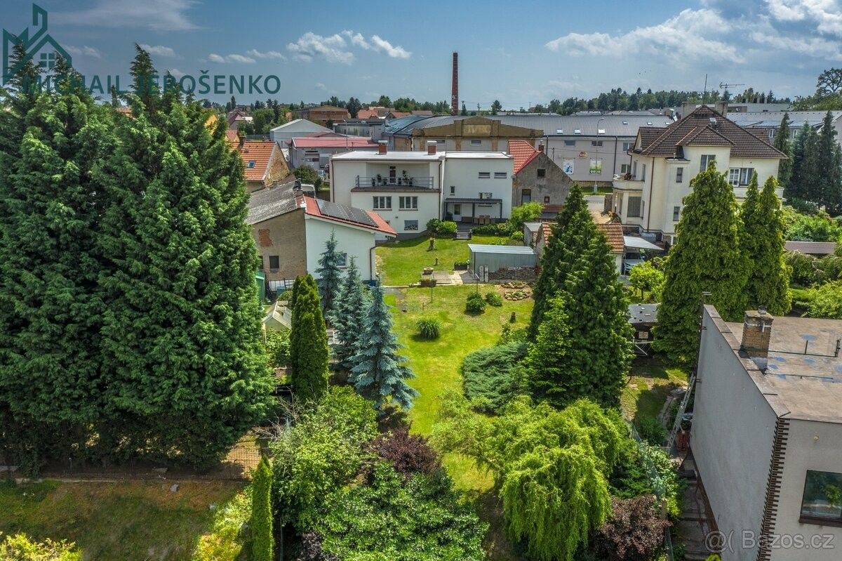 Rodinné domy, Kostelec nad Černými Lesy, 281 63