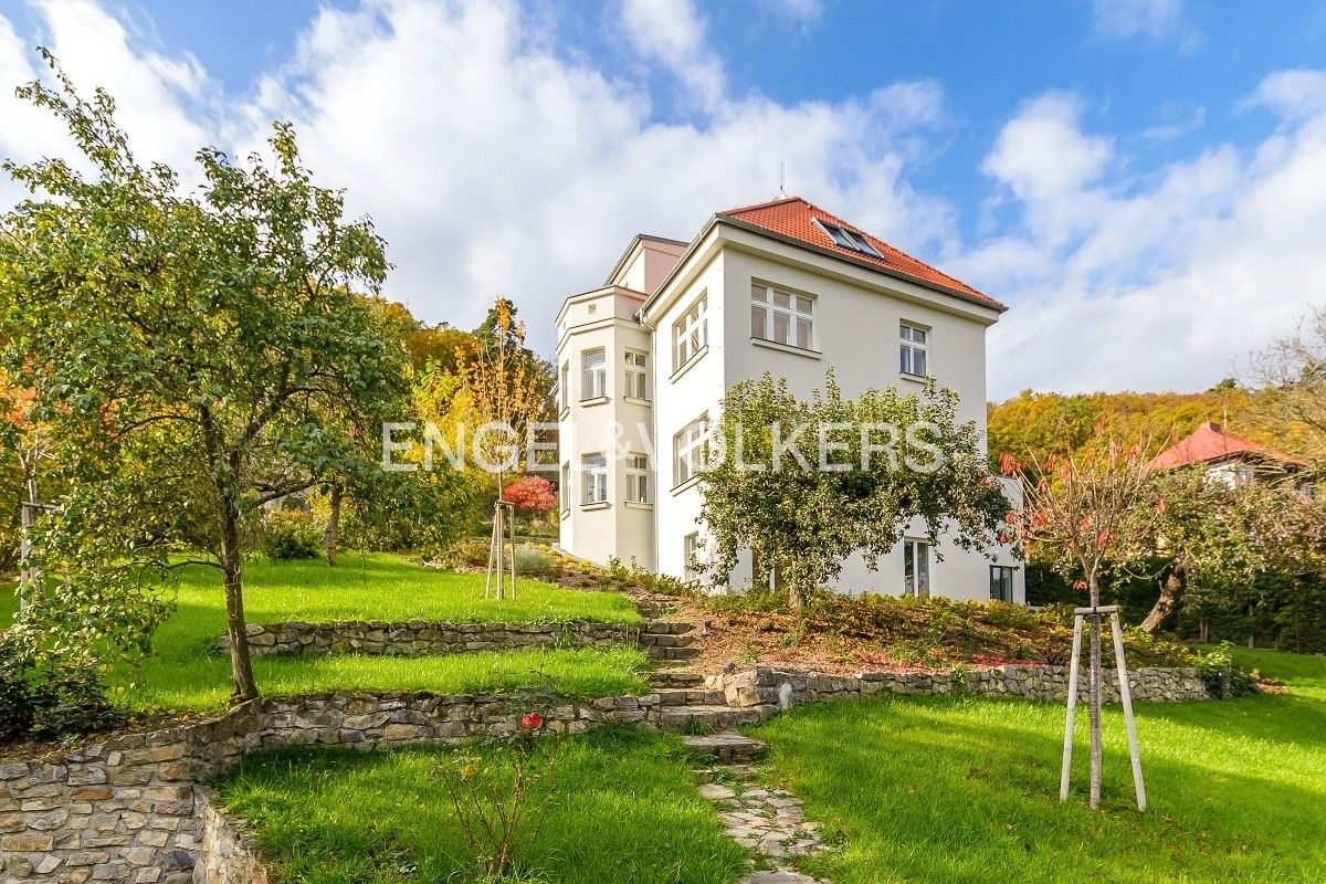 Vily, Libušina, Černošice, 356 m²