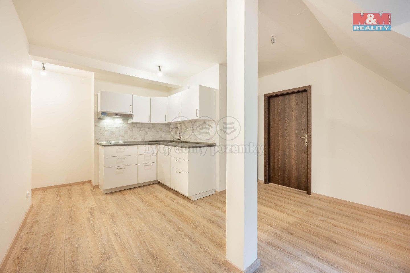 Prodej byt 2+kk - Spálený Mlýn, Líšnice, 39 m²