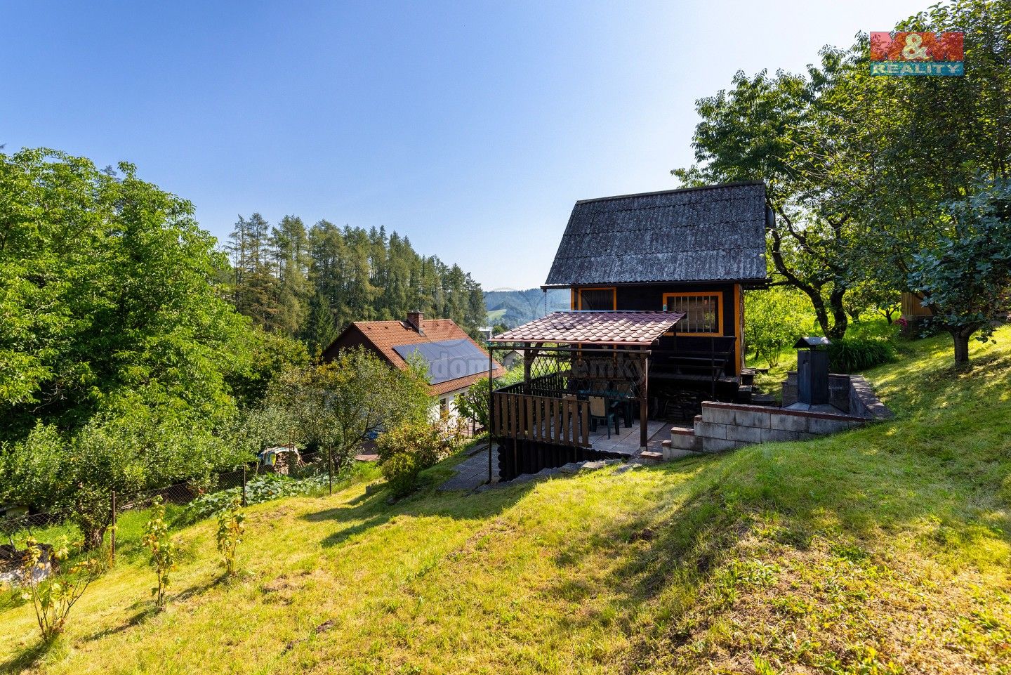 Chaty, Vodárenská, Náchod, 48 m²