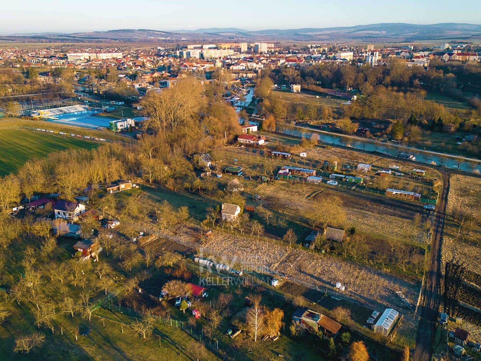 Prodej pozemek pro bydlení - Veselí nad Moravou, 2 268 m²