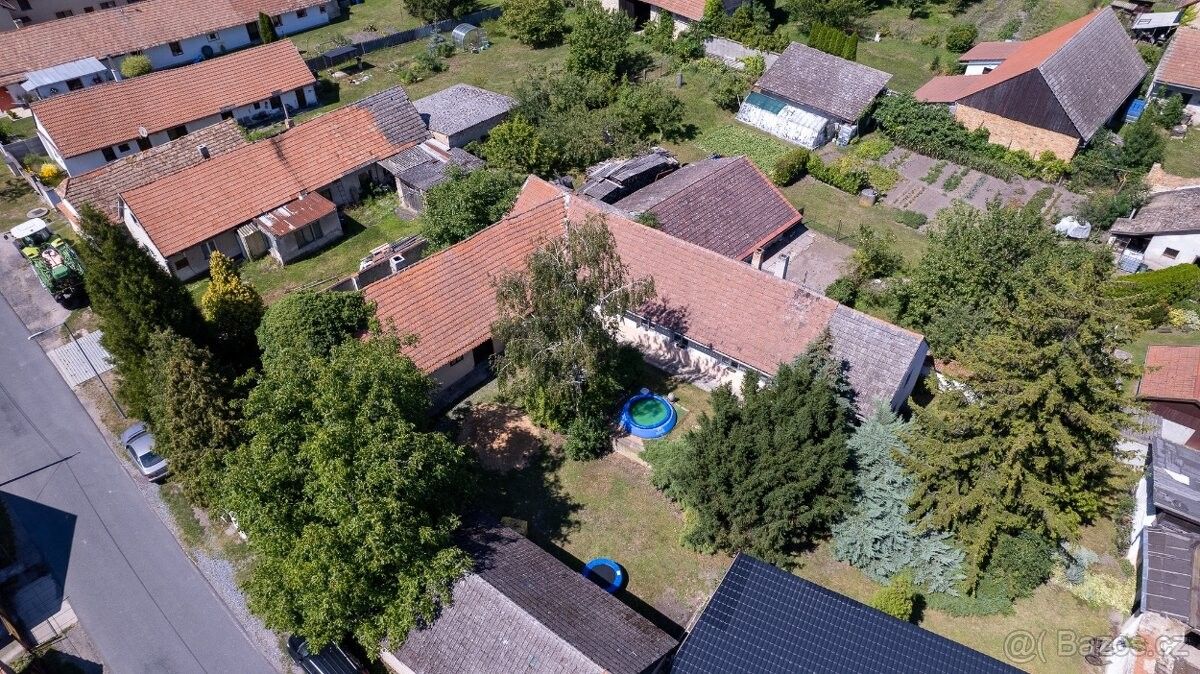 Prodej dům - Dymokury, 289 01, 1 312 m²