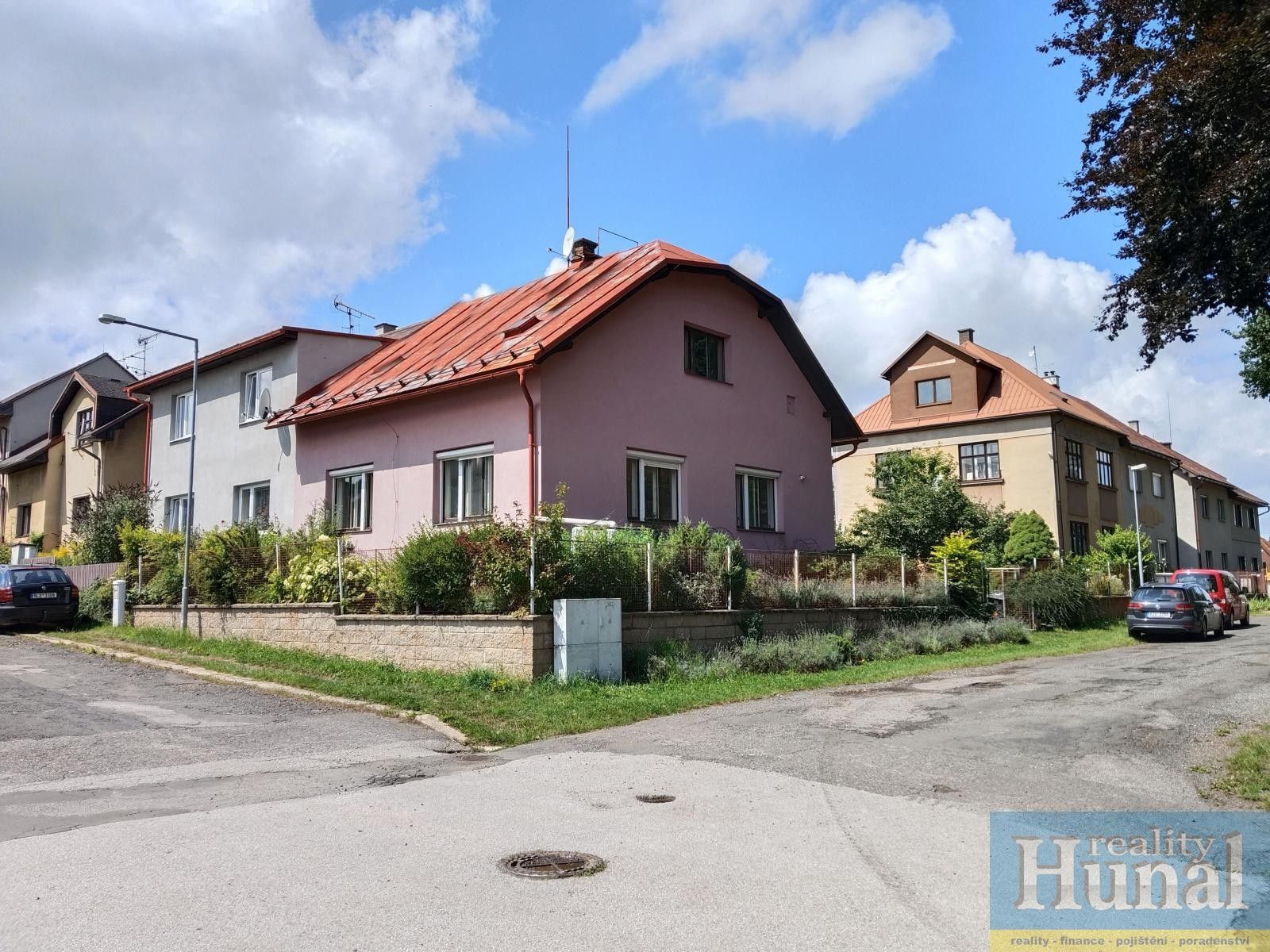 Rodinné domy, Dr. M. Horákové, Lomnice nad Popelkou, 81 m²