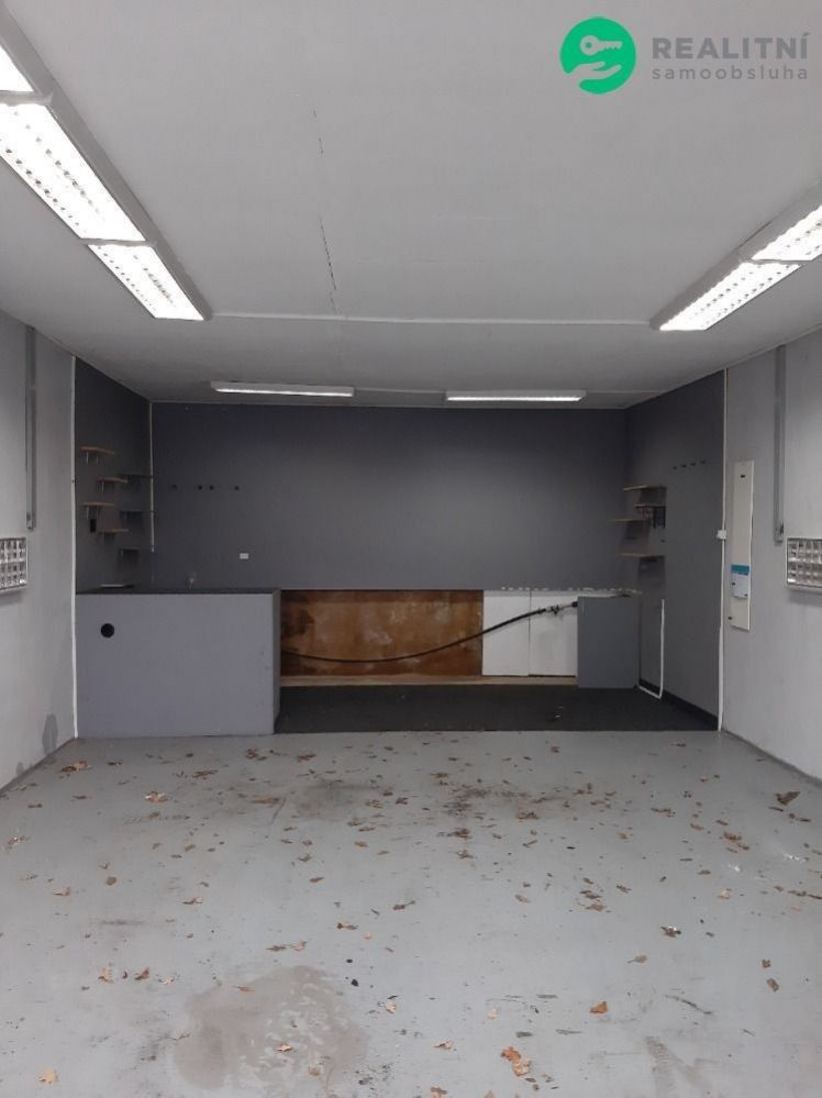 Sklady, Vysoká, Kosova Hora, 1 500 m²