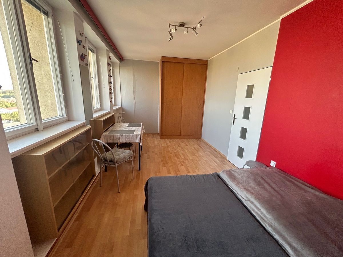 1+kk, Limuzská, Praha, 28 m²