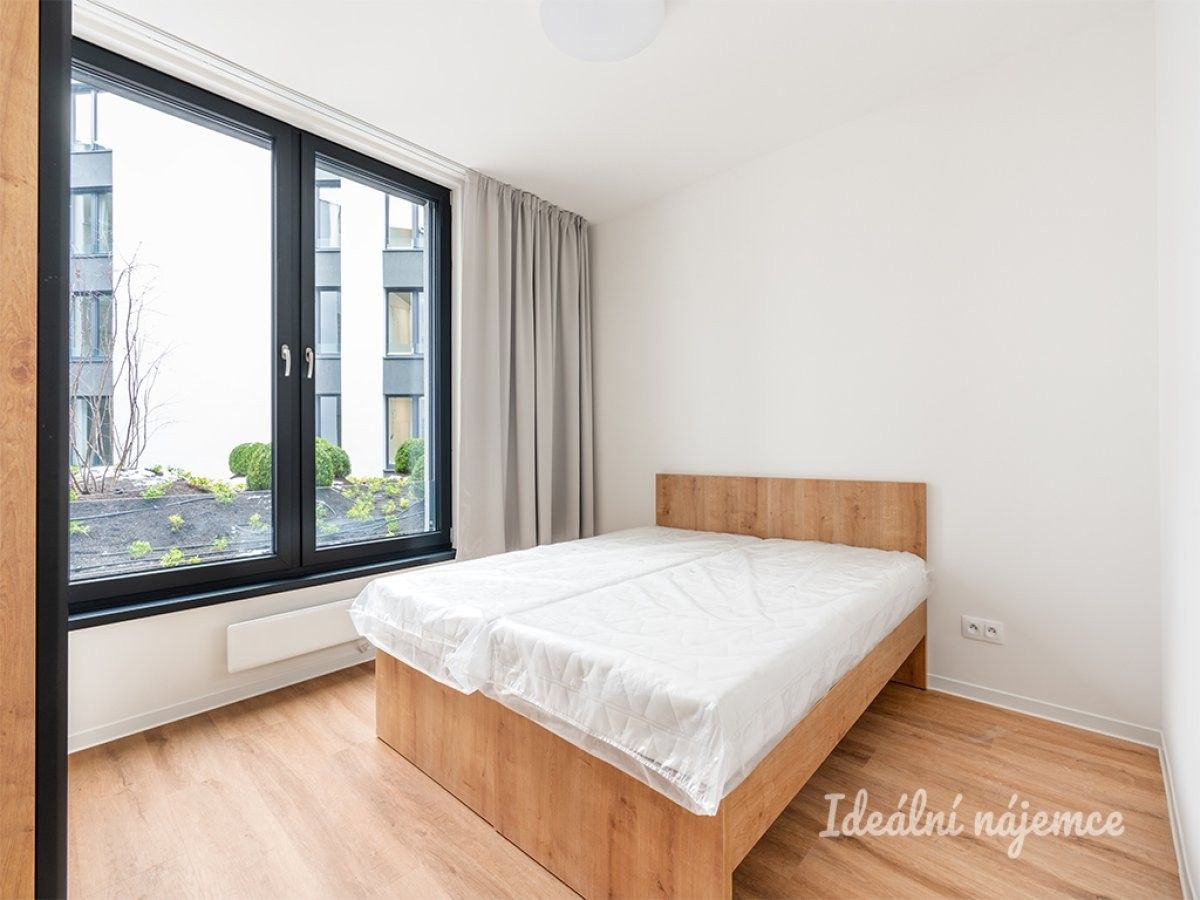 Prodej byt 2+kk - Na Větrníku, Praha, 34 m²