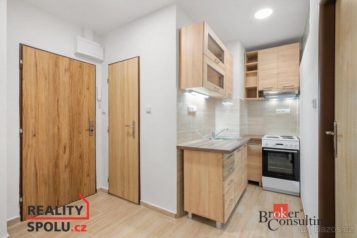 Byty, Kožichovice, 674 01