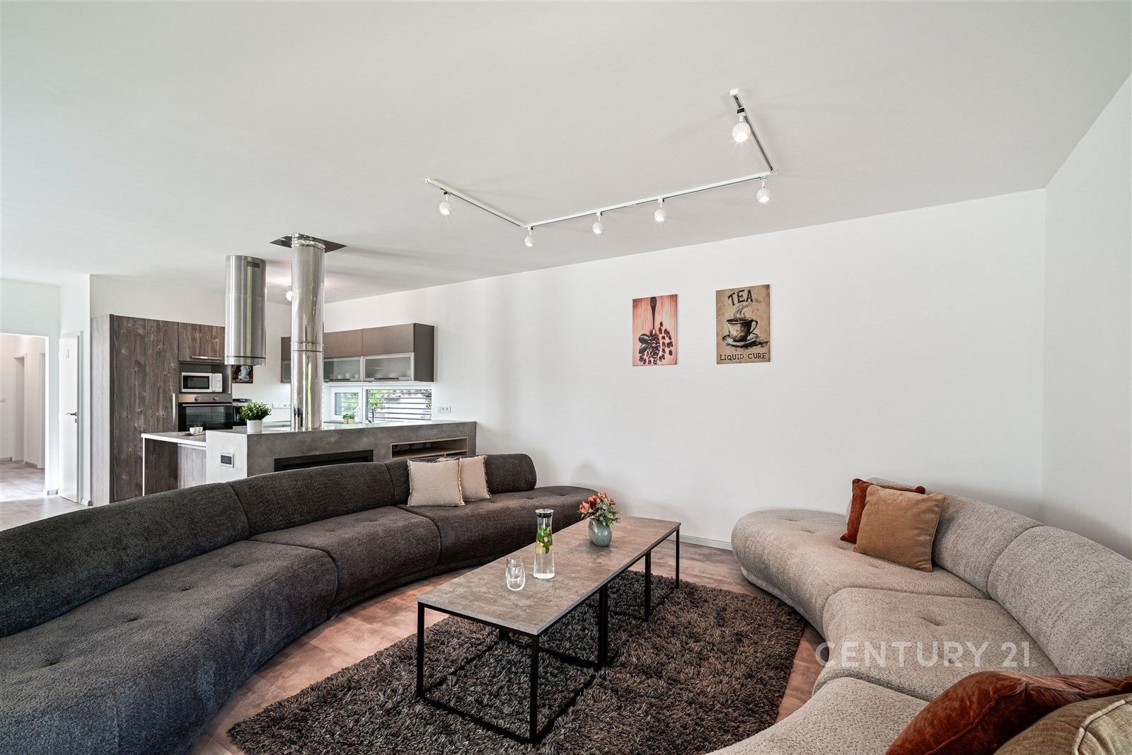 Rodinné domy, Nová, Nový Šaldorf-Sedlešovice, 221 m²