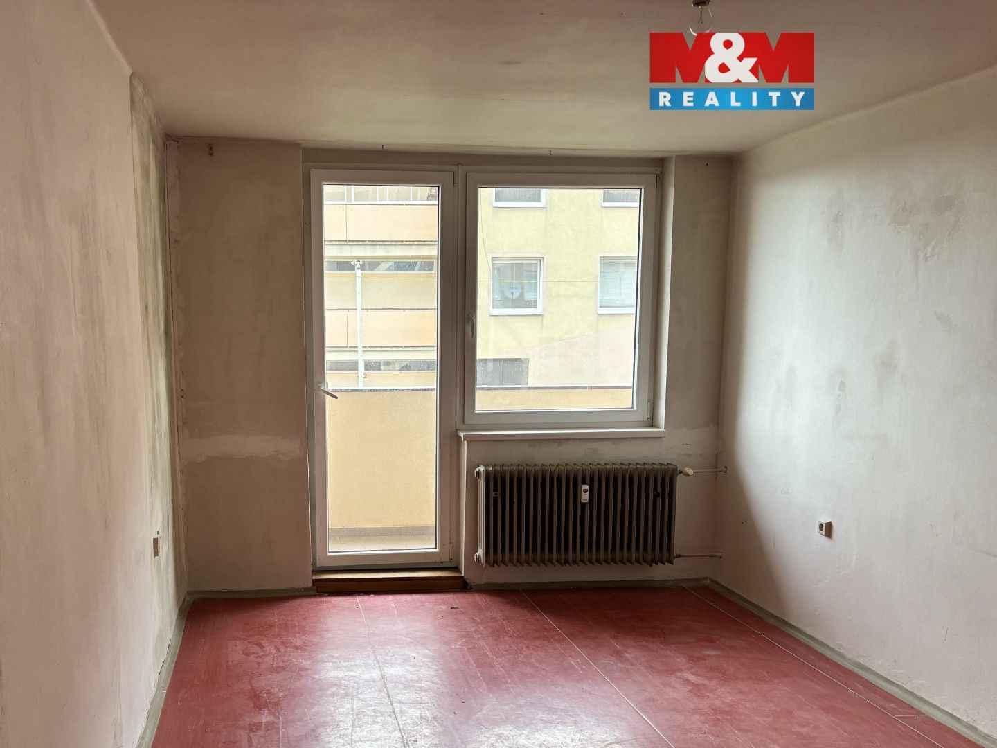 3+1, Na Hůrce, Vroutek, 65 m²