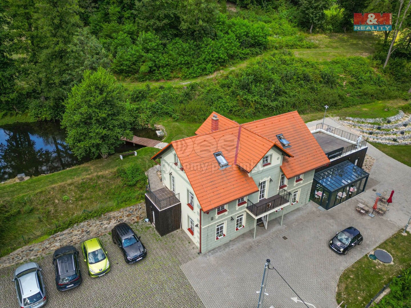 Ubytovací zařízení, Kabáty, Jílové u Prahy, 448 m²