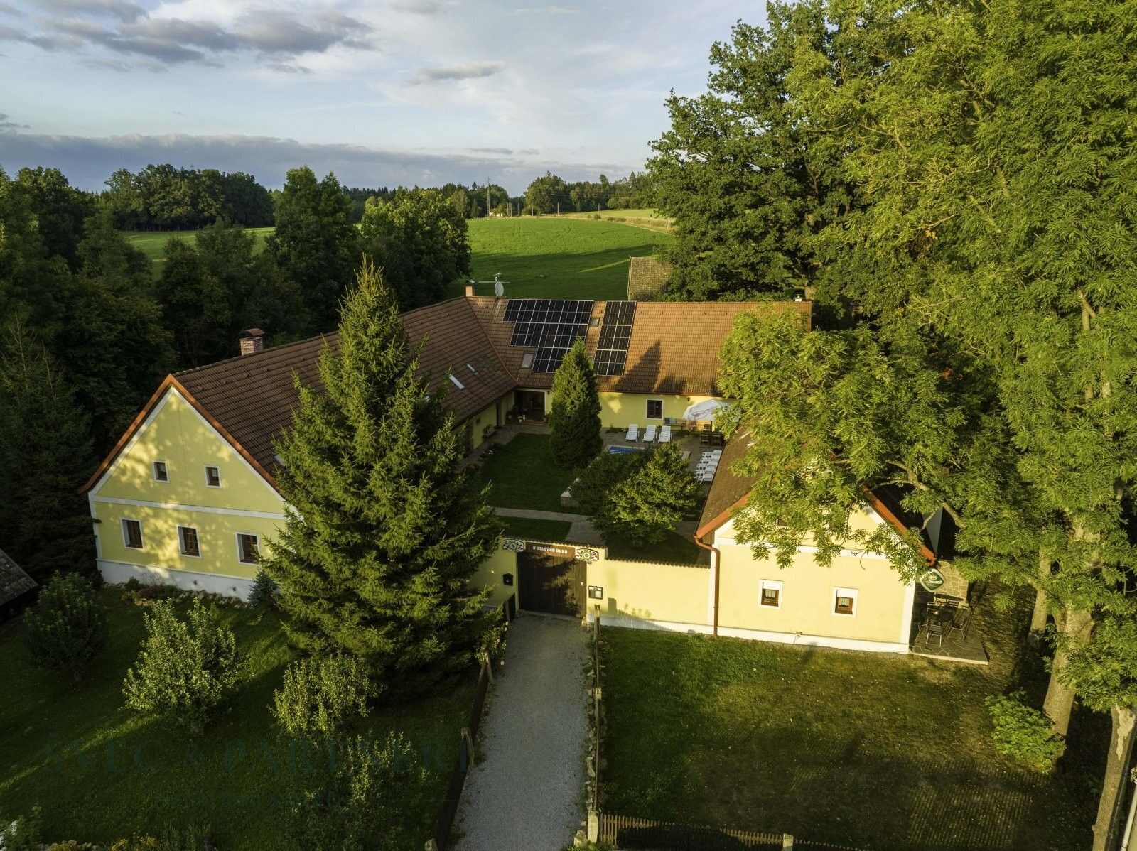 Ubytovací zařízení, Rodvínov, 1 m²