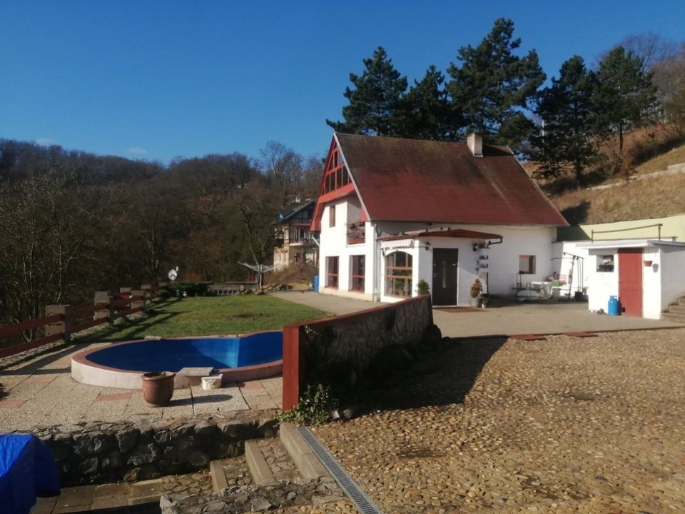 Pronájem dům - Ústí nad Labem, 400 01