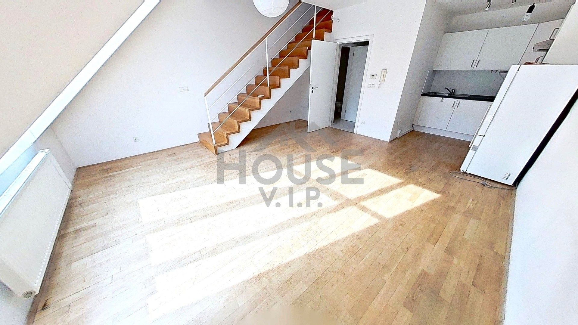 2+kk, Boleslavská, Praha, 72 m²