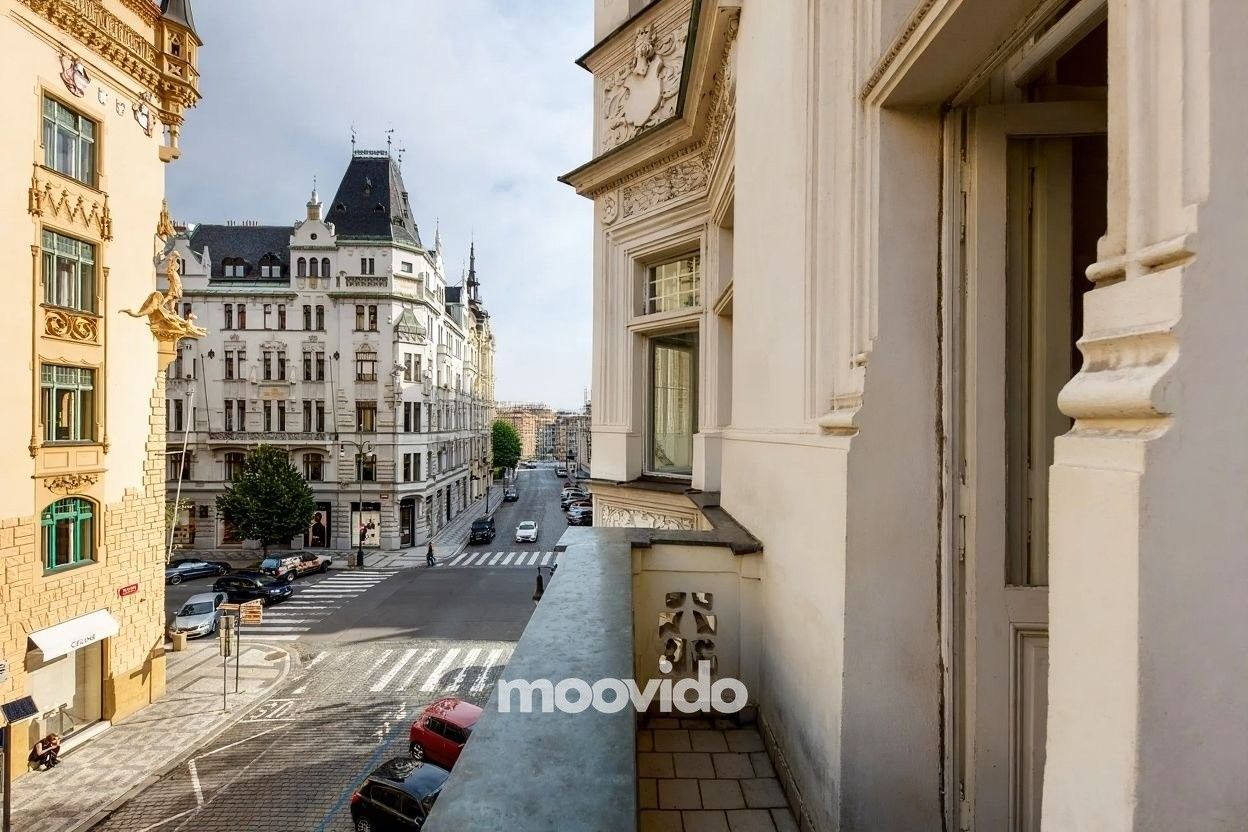 4+1, Pařížská, Praha, 126 m²