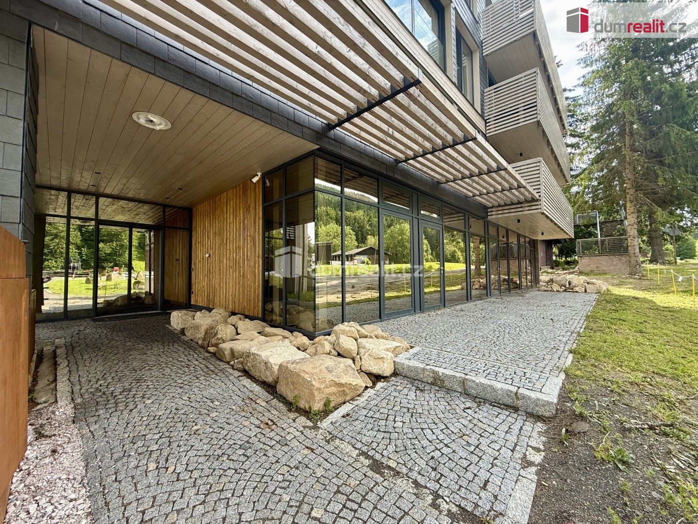 Obchodní prostory, Harrachov, 45 m²