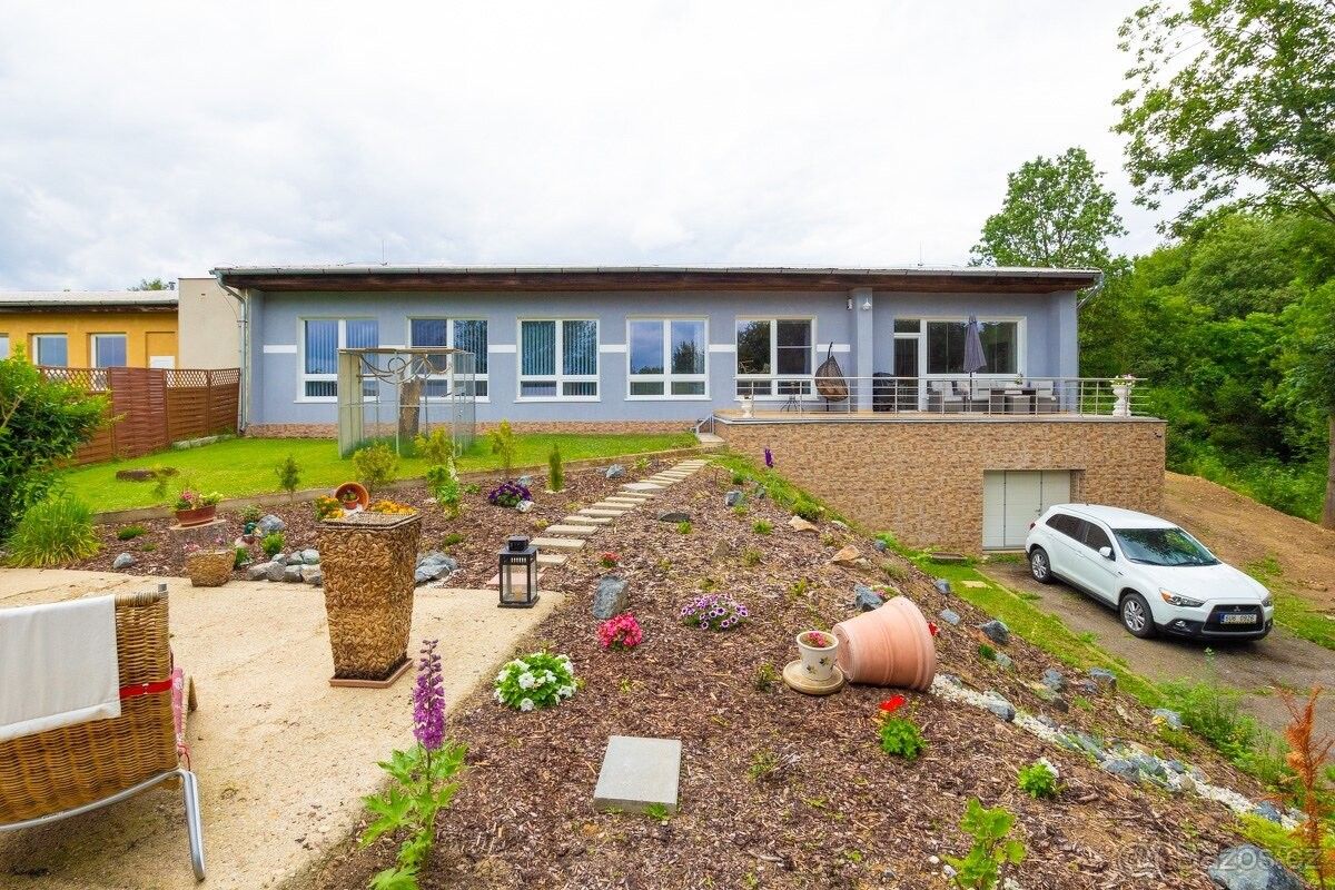 Rodinné domy, Slabce, 270 41