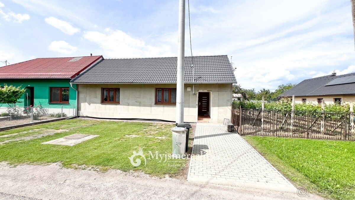 Prodej dům - Znojmo, 669 02, 280 m²